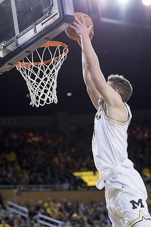 Moritz Wagner (13)