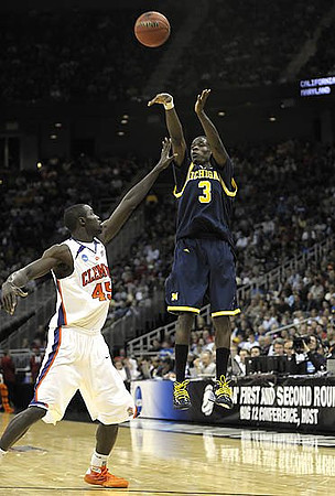 Manny Harris (3)