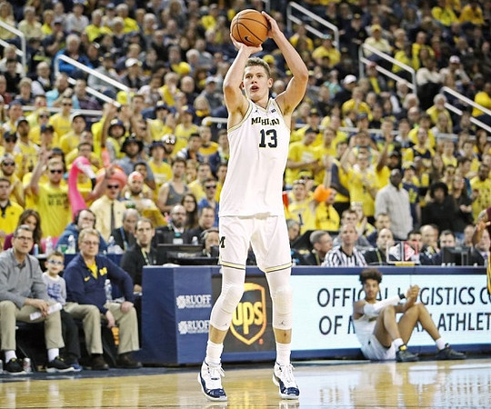 Moritz Wagner (13)