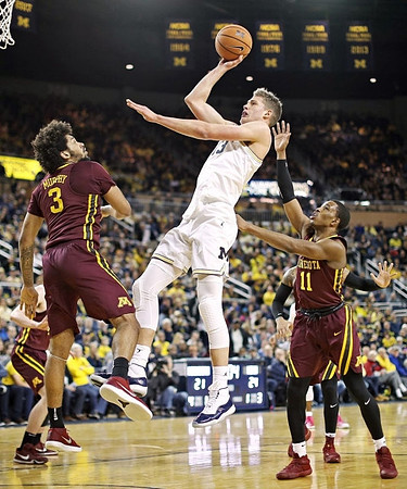 Moritz Wagner (13)