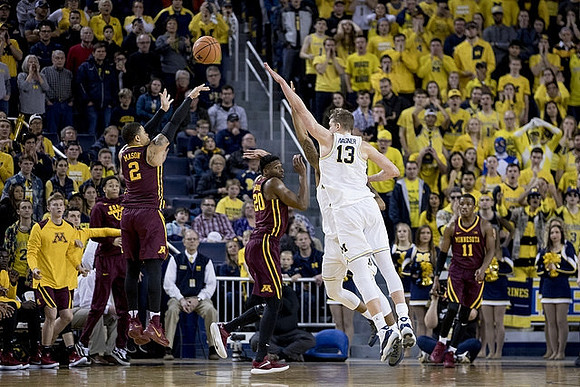Moritz Wagner (13)