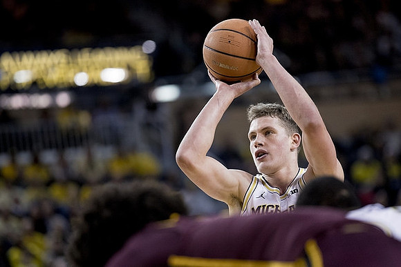 Moritz Wagner (13)