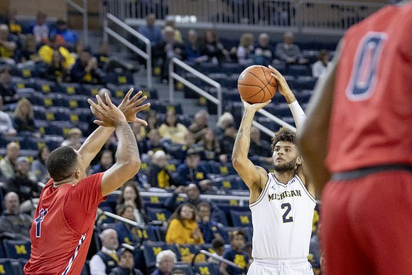 Isaiah Livers (2)