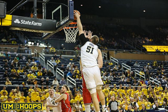 Jaron Faulds (44) and Austin Davis (51)