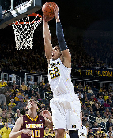 Jordan Morgan (52)