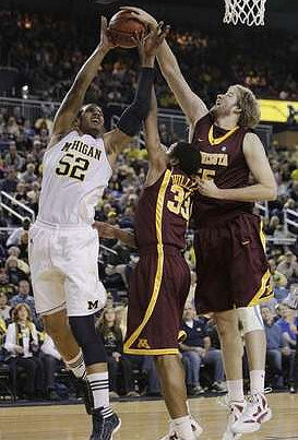 Jordan Morgan (52)