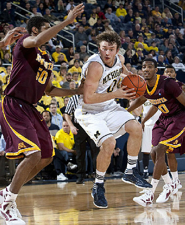 Zack Novak (0)