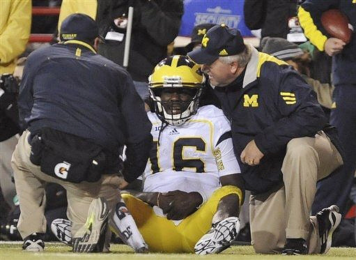 Denard Robinson (16)