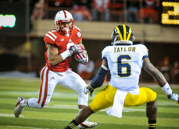 Raymon Taylor (6)