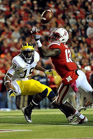 Devin Funchess (19)