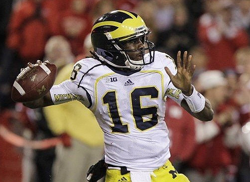 Denard Robinson (16)
