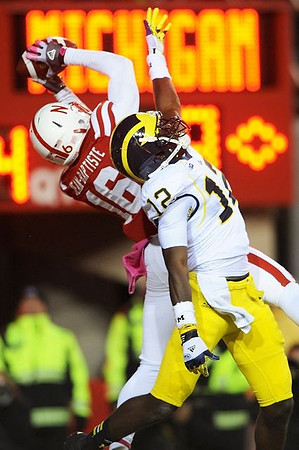Devin Gardner (12)