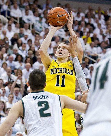 Nik Stauskas (11)