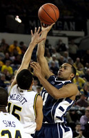 David Merritt (15) and DeShawn Sims (34)
