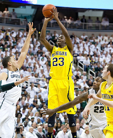 Caris LeVert (23) and Nik Stauskas (11)