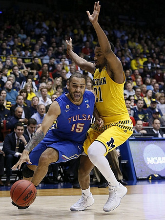Zak Irvin (21)