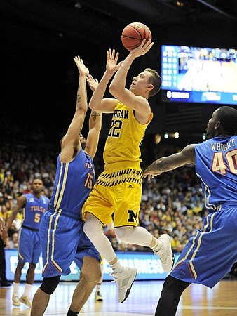 Duncan Robinson (22)