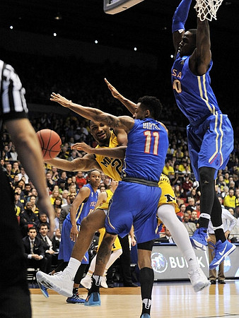 Zak Irvin (21)