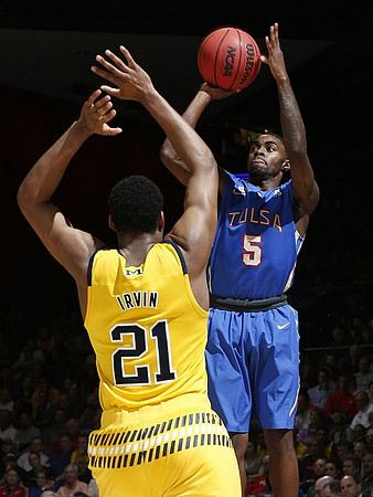 Zak Irvin (21)
