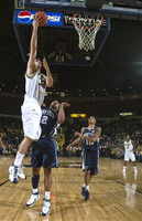 Zack Gibson (32) and C.J. Lee (2)