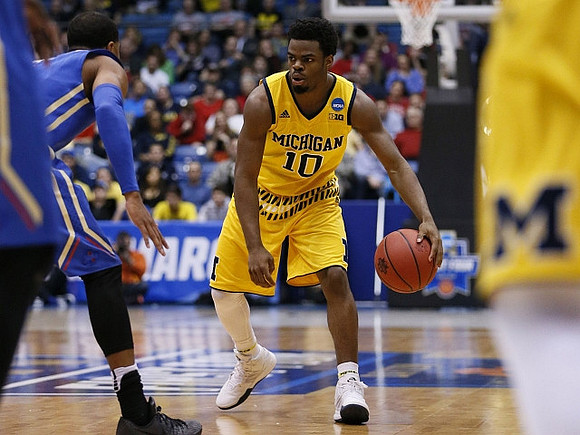 Derrick Walton Jr. (10)