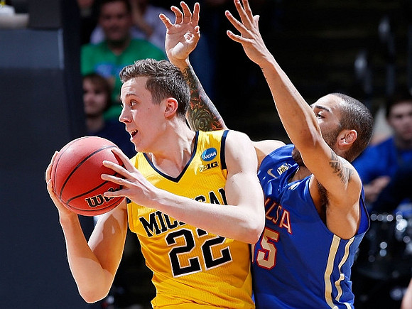 Duncan Robinson (22)