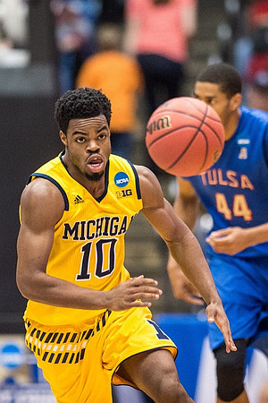 Derrick Walton Jr. (10)