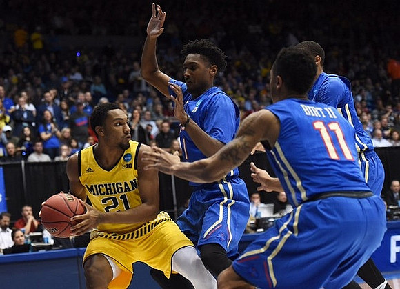 Zak Irvin (21)