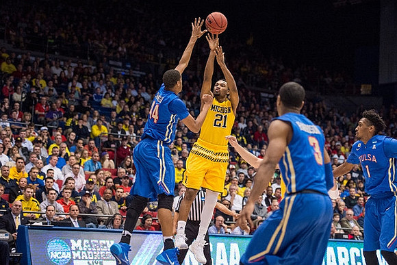 Zak Irvin (21)