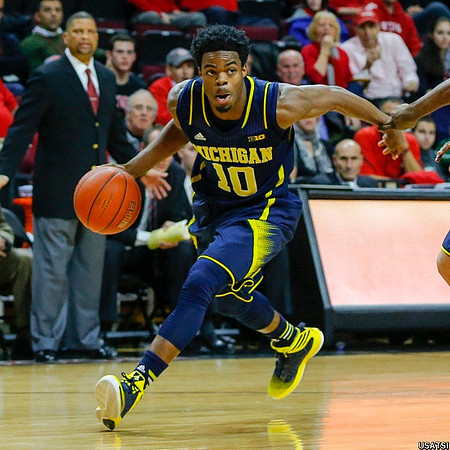 Derrick Walton Jr. (10) and Rutgers Head Coach Eddie Jordan