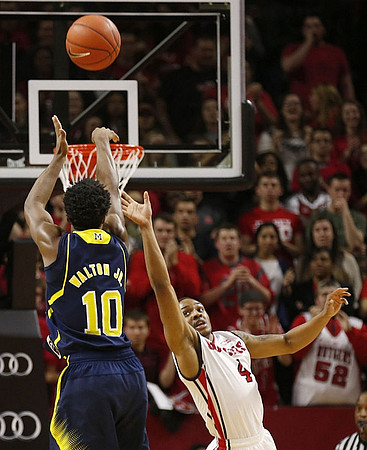 Derrick Walton Jr. (10)