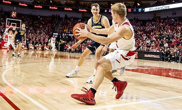 Brandon Johns Jr. (23) and Franz Wagner (21)