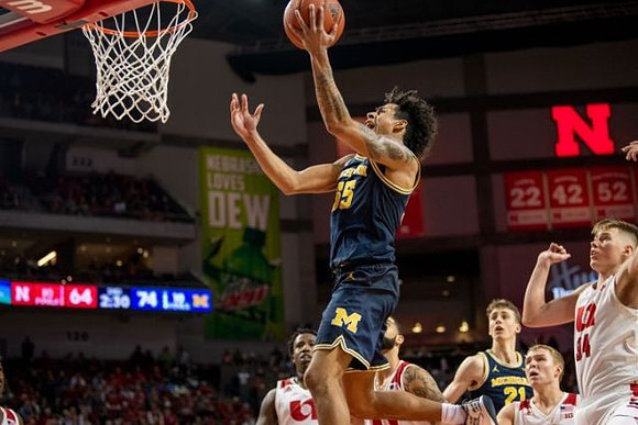 Eli Brooks (55) and Franz Wagner (21)