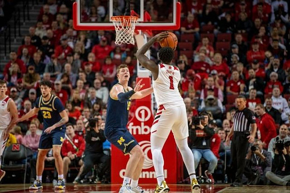 Brandon Johns Jr. (23) and Jon Teske (15)