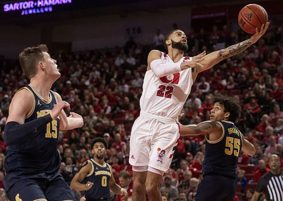 Jon Teske (15), David DeJulius (0), and Eli Brooks (55)
