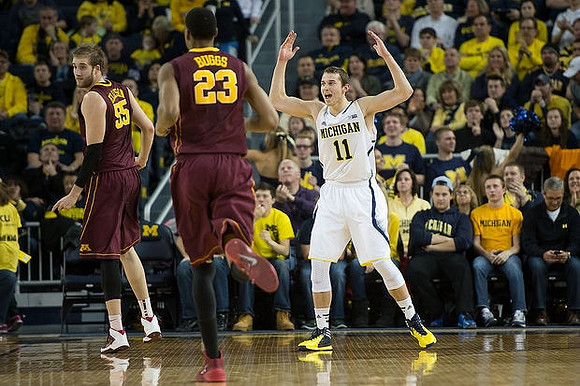 Nik Stauskas (11)