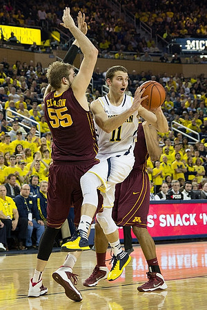 Nik Stauskas (11)