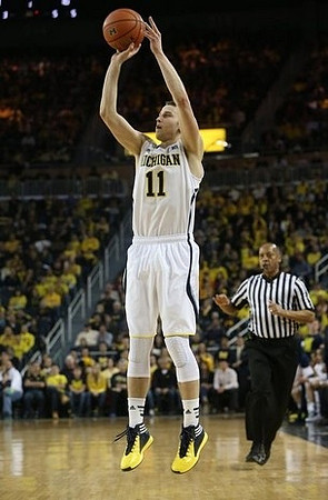 Nik Stauskas (11)