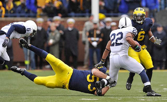 Ryan Van Bergen (53) and Donovan Warren (6)