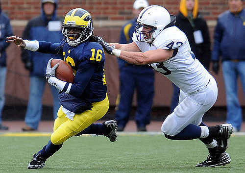 Denard Robinson (16)