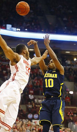 Derrick Walton Jr. (10)