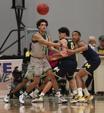 Adrien Nunez (0) and Kobe Bufkin (2)