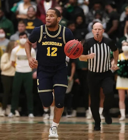 DeVante' Jones (12)