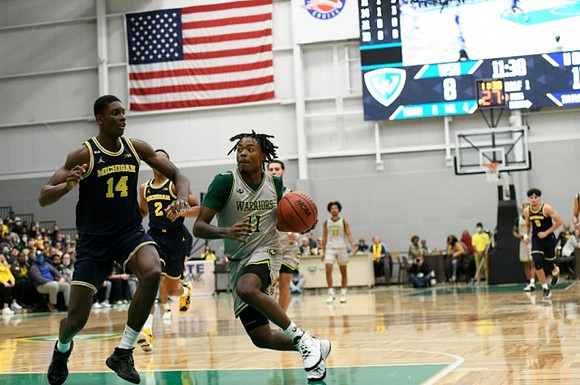 Moussa Diabate (14), Kobe Bufkin (2), and Adrien Nunez (0)