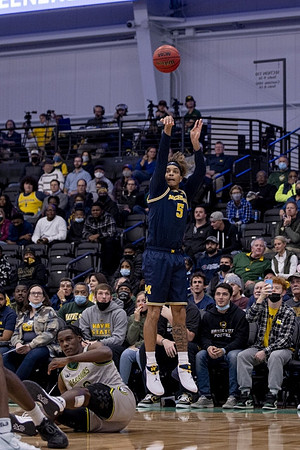 Terrance Williams II (5)