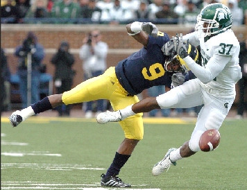 Martavious Odoms (9)
