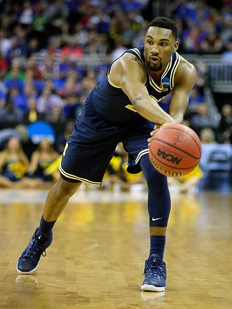 Zak Irvin (21)
