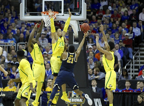 Zak Irvin (21)