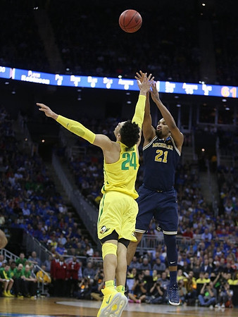 Zak Irvin (21)