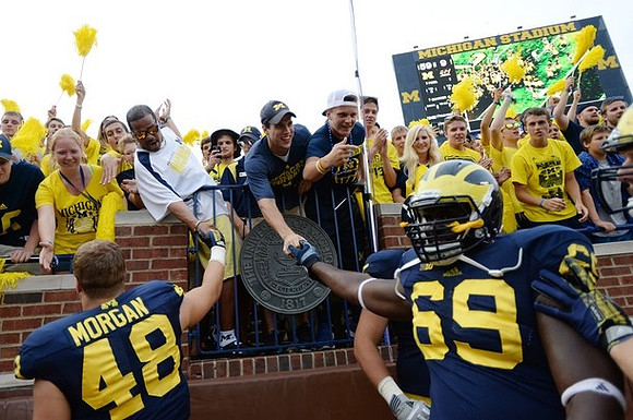 Desmond Morgan (48) and Willie Henry (69)